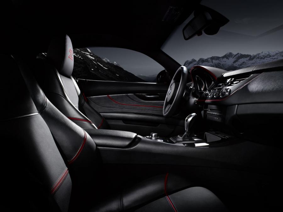 Интерьер BMW Zagato Coupe 2012 года  (фото 56 из 86)